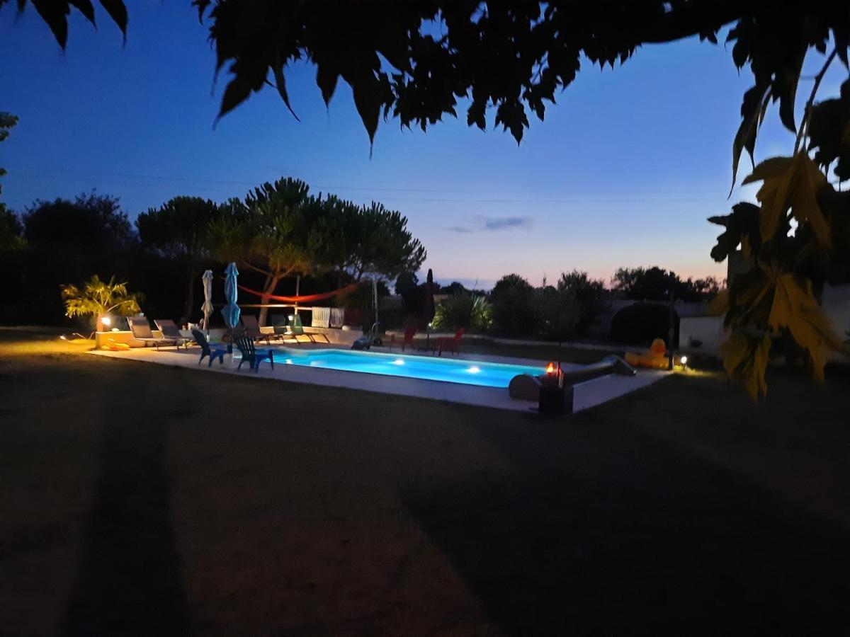 Gite 4 Personnes Avec Piscine Entre Saintes Et Royan Balanzac Bagian luar foto